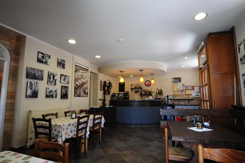 Locanda Del Pittore Arcumeggia Extérieur photo