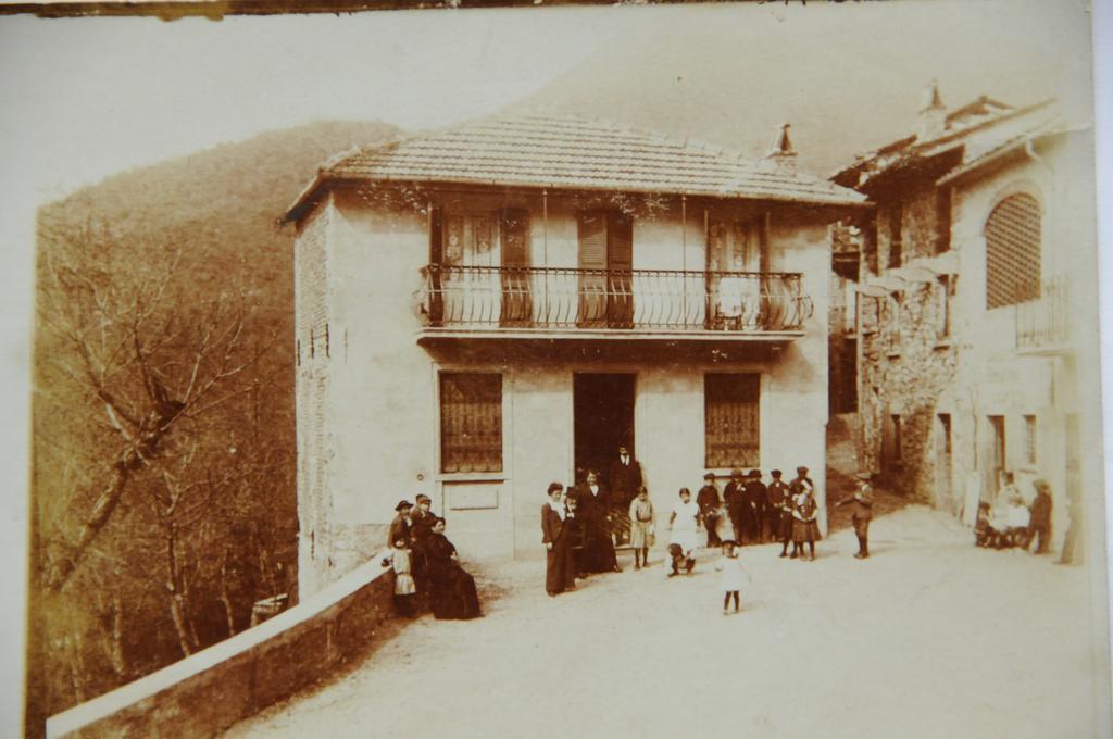 Locanda Del Pittore Arcumeggia Extérieur photo