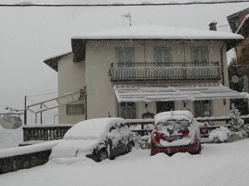 Locanda Del Pittore Arcumeggia Extérieur photo