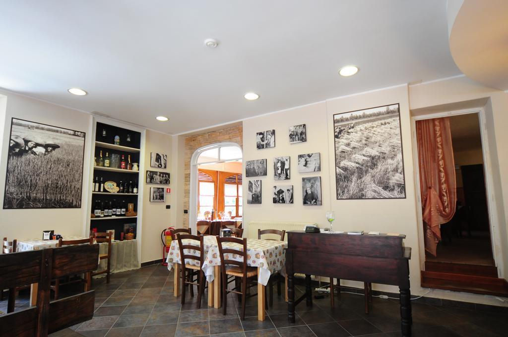 Locanda Del Pittore Arcumeggia Extérieur photo