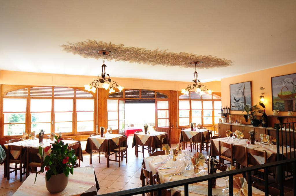 Locanda Del Pittore Arcumeggia Extérieur photo