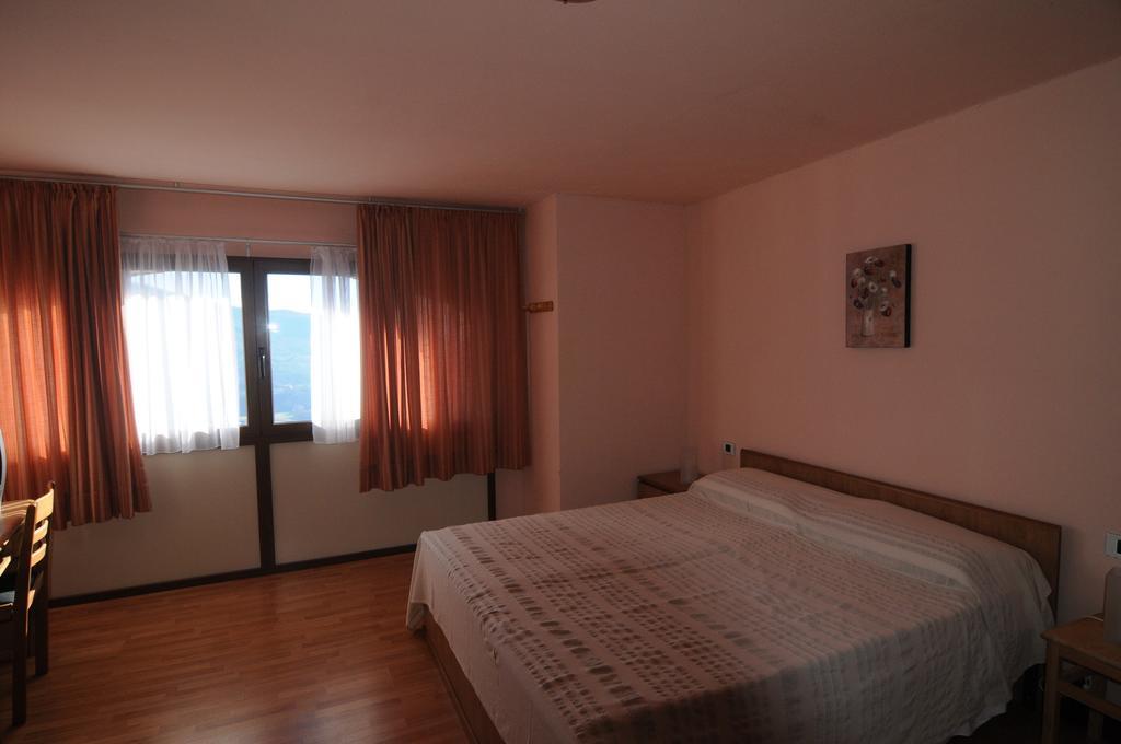 Locanda Del Pittore Arcumeggia Chambre photo