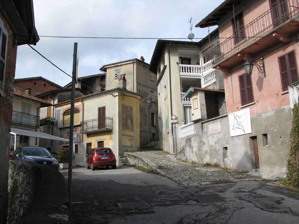 Locanda Del Pittore Arcumeggia Extérieur photo
