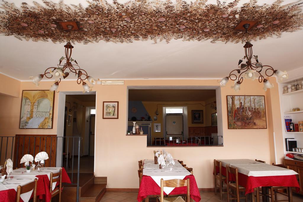 Locanda Del Pittore Arcumeggia Extérieur photo